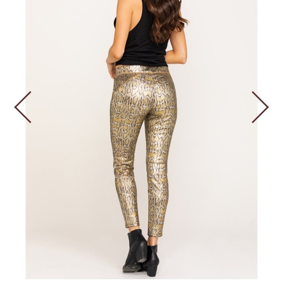 NWT Free People Gold Legging Pants - Picture 3 of 5